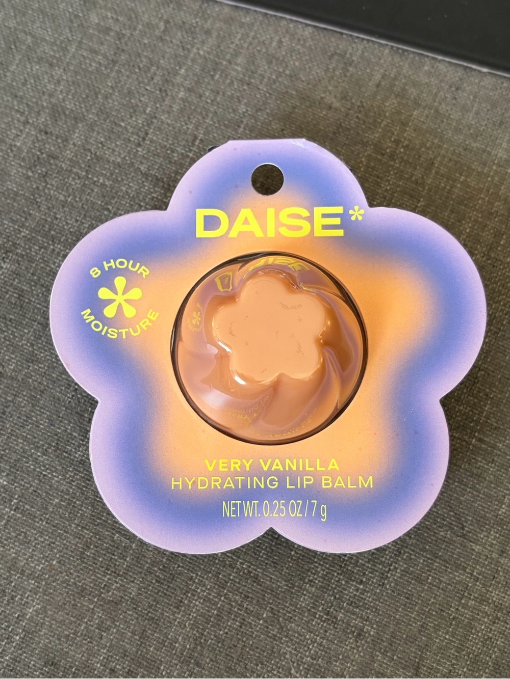 DAISE Very Vanilla Hydrating Lip Balm 0.25 oz 8 Hour Moisture New
